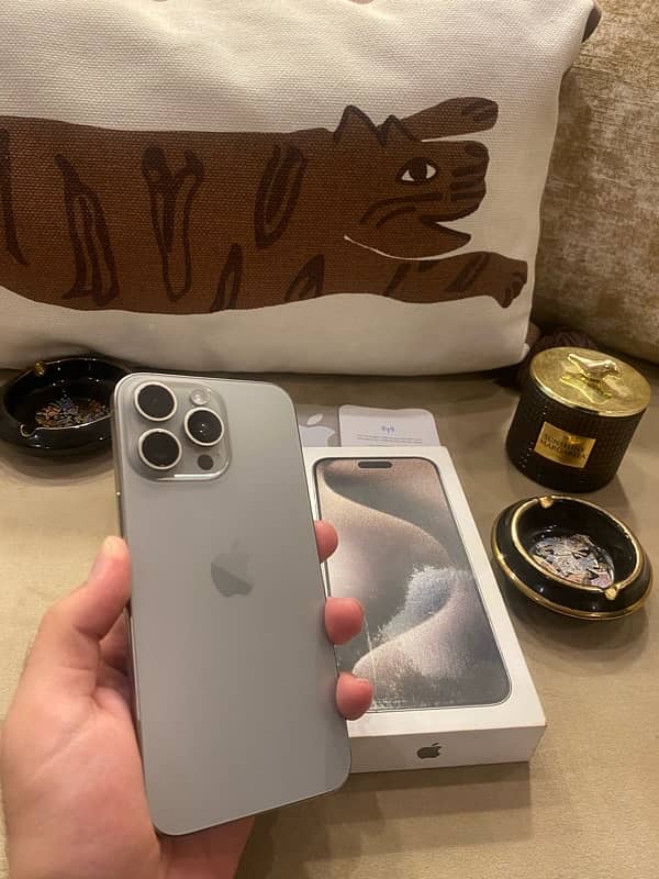 iPhone 15 Pro Max 256gb Natural Titanium ! 10