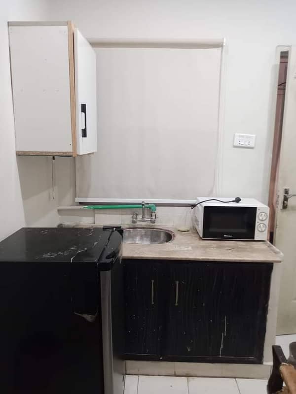 FURNISHED FLATS FOR RENT IN JOHAR TOWN LAHORE 6