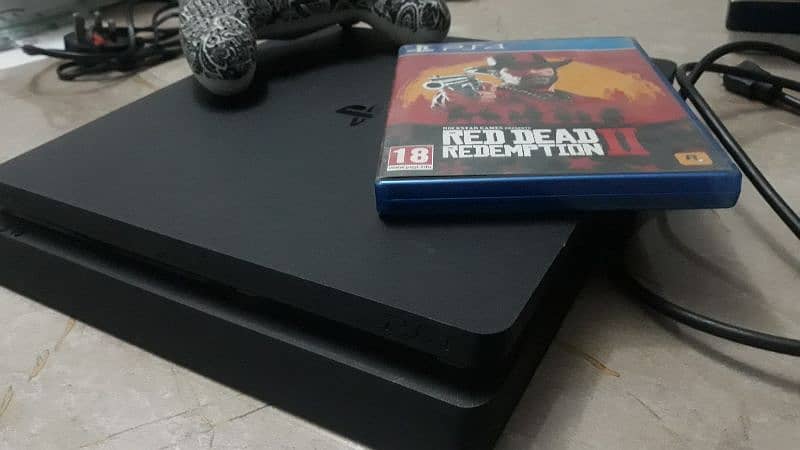 PS4 SLIM 1 TB STORAGE | RED DEAD REDEMPTION 2 2