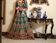 Bridal lahenga | wedding dress |mehendi bride | Bridal dress