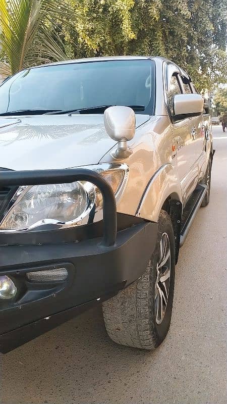 Toyota Hilux 2007 3