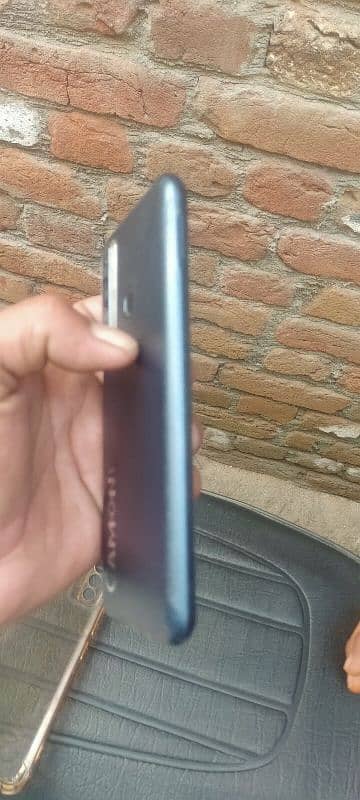 Tecno camon 17 4