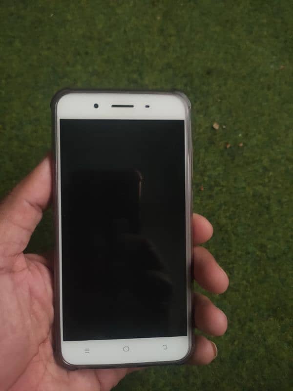 Vivo Y66  phone 10