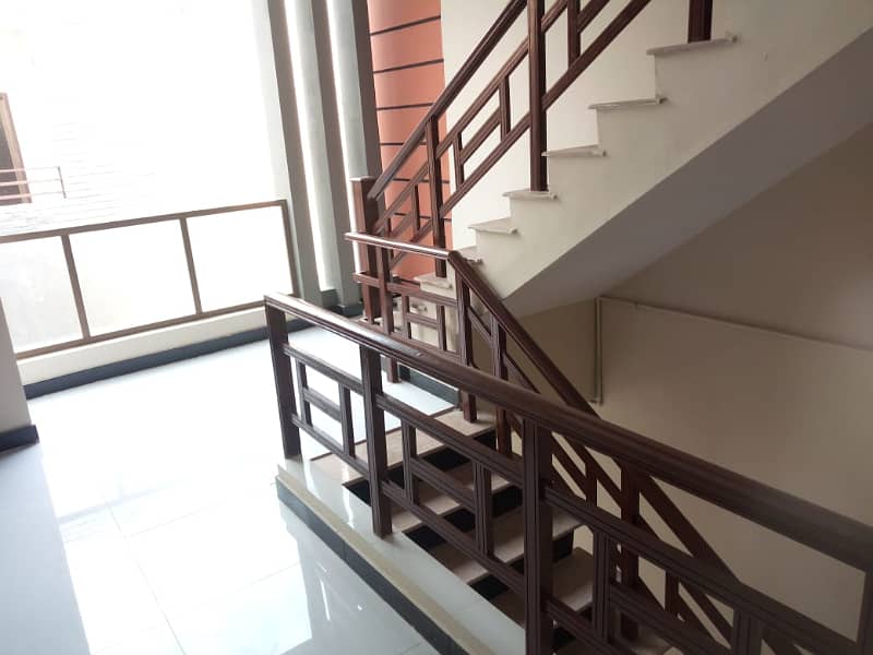 House For Sale In Saadi Town, 40 Ft Road Prime Location 12