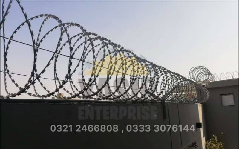 Best Chain link & Crimped mesh in Pakistan, Razor wire , Welded mesh 8