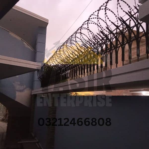 Best Chain link & Crimped mesh in Pakistan, Razor wire , Welded mesh 15