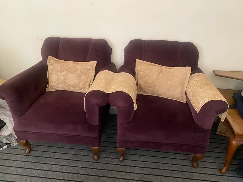 sofa gently used 1