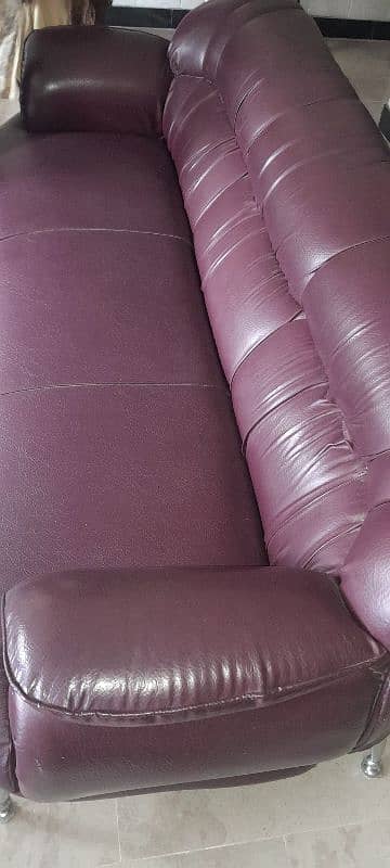 Five seater Leatherite Sofa Set 4