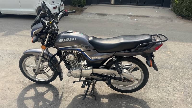 Suzuki gd110s 4