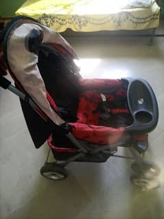 pram in new condition