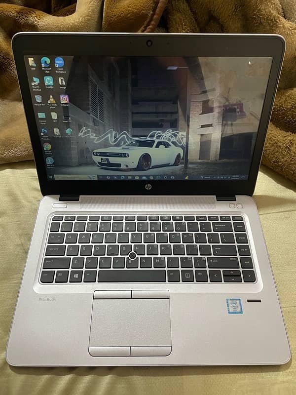 HP 840 G3 0