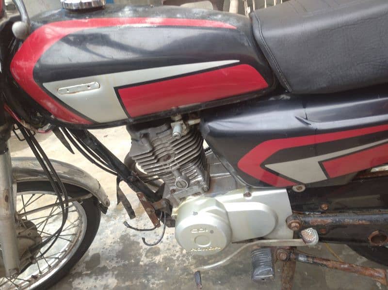 Honda 125 2012 5