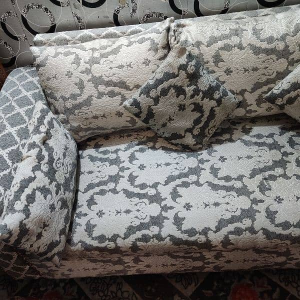 5  seater sofa set 11