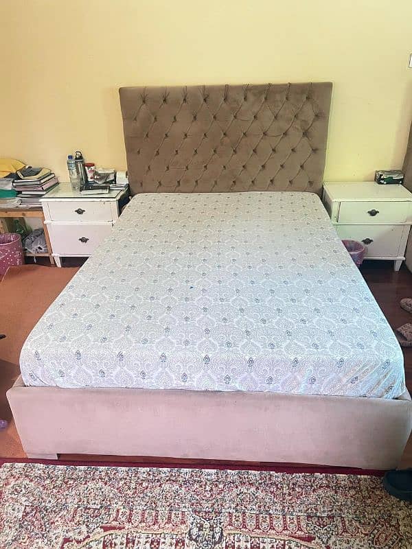 Two queen size  beds with side tables 2