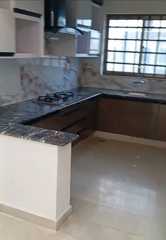 5 MARLA HOUSE FOR RENT IN M8 SECTOR B2 BLOCK LAKE CITY LAHORE 19