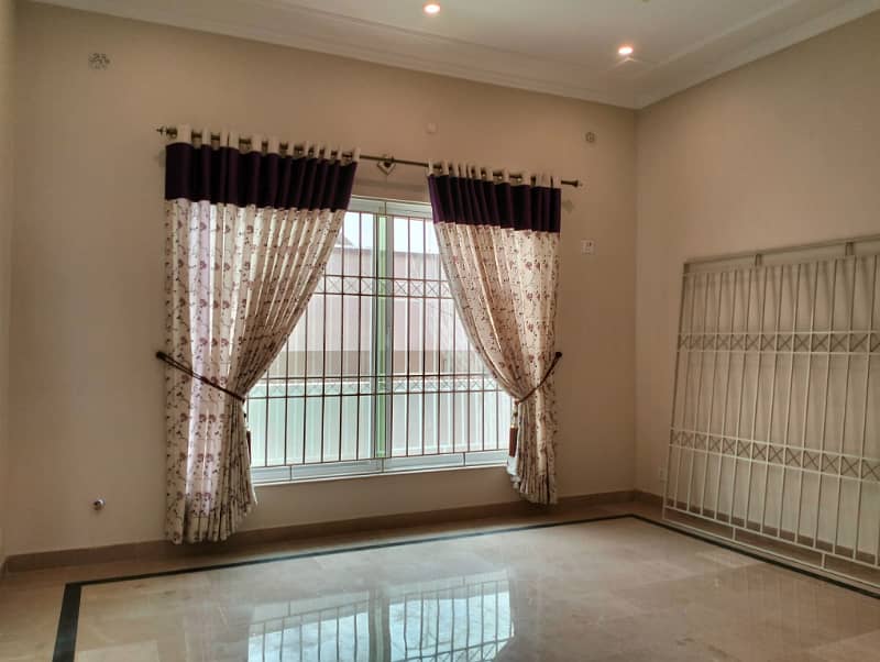 Luxury 40 X 80 Upper Portion For Rent In G-13 Islamabad 1