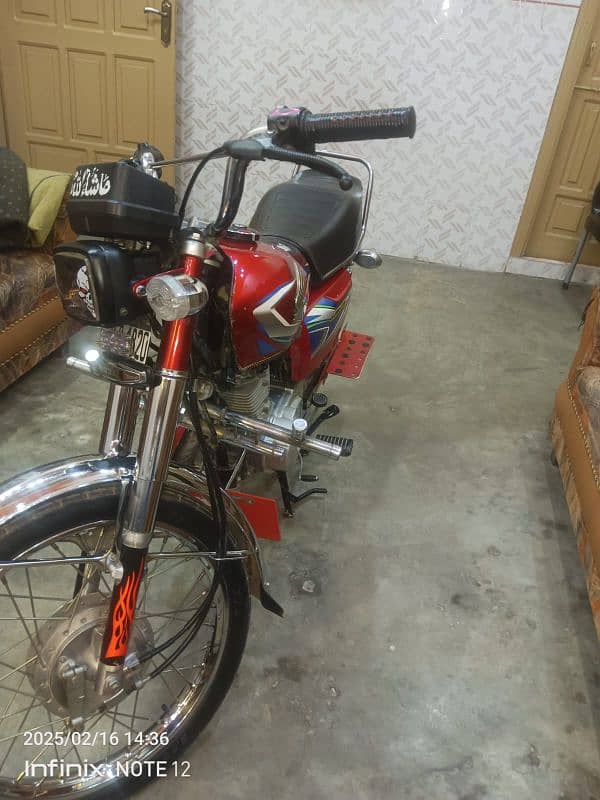 CG 125 RED COLOR 2022 MODEL 2