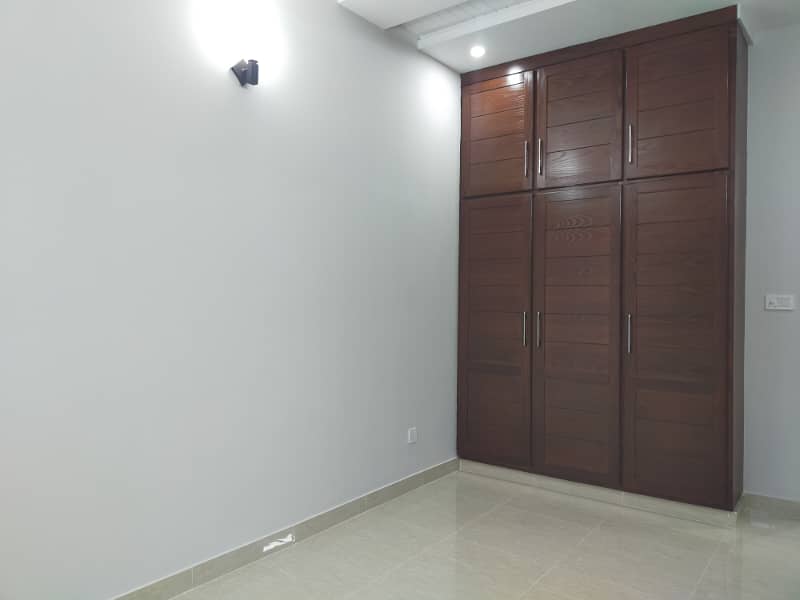 7 Marla 30 X 60 Double Store Full House For Rent In G-13 Islamabad 5