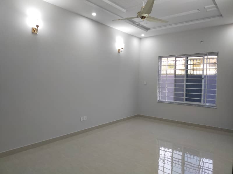 7 Marla 30 X 60 Double Store Full House For Rent In G-13 Islamabad 7