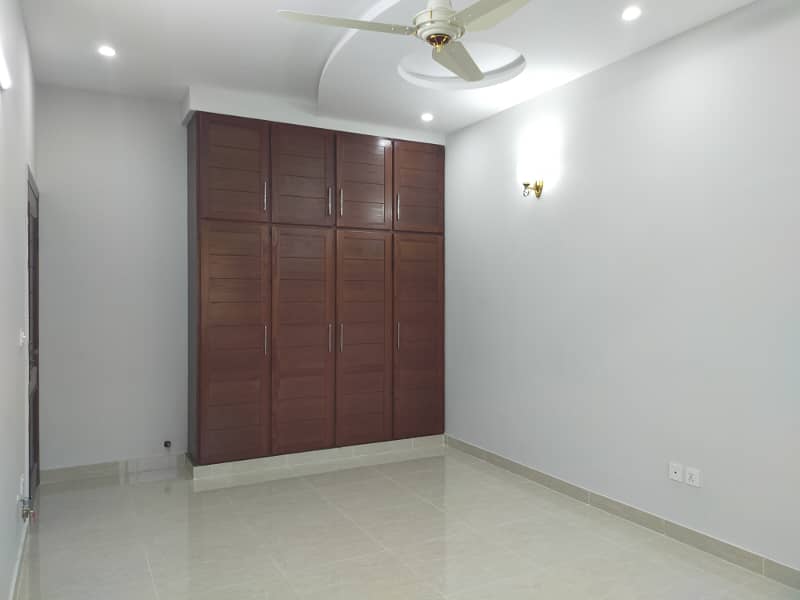 7 Marla 30 X 60 Double Store Full House For Rent In G-13 Islamabad 25