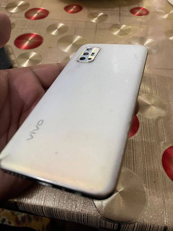 Vivo v17 8 256 gb 2