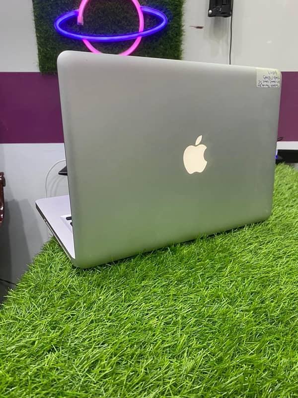 apple MacBook pro 2012/2013 /- 03461809478 0