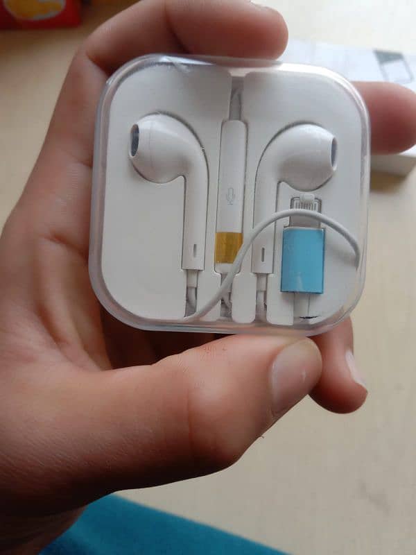 New wired earphone for I phone 2