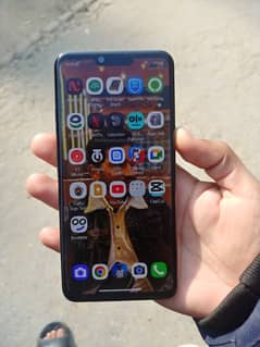 lg g8 think 6\128