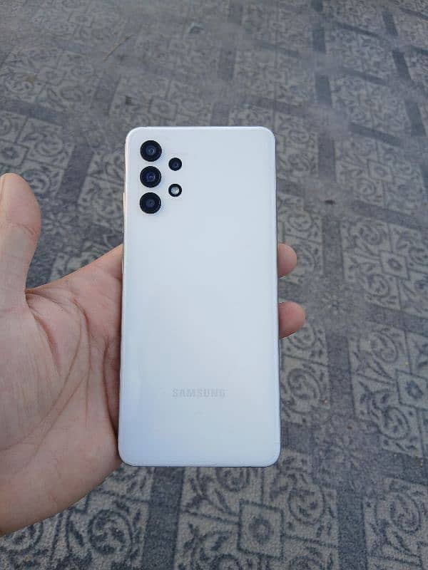 Samsung A32 0