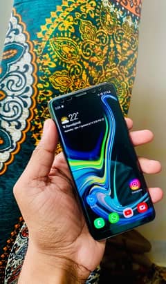 Samsung Galaxy S9 in Like New Condition (NON-PTA)