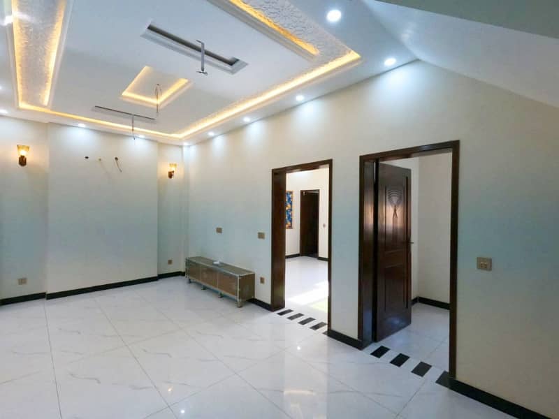 5 Marla House For sale In The Perfect Location Of New Lahore City - Block B 8