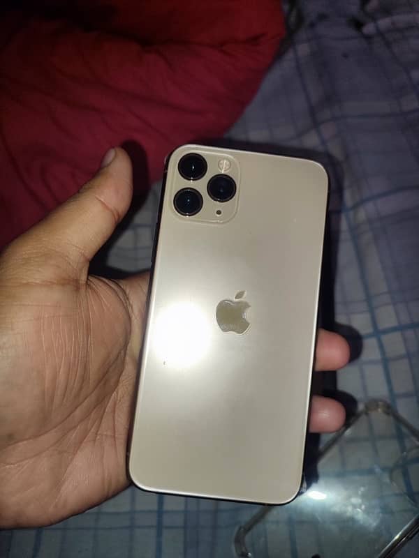 iphone 11 pro with Boxed official Pta Approved watar pack 3utool 2