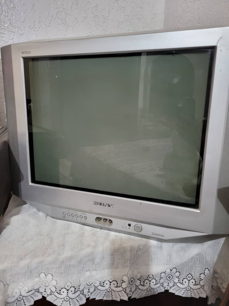 Sony TV 21inches screen 1