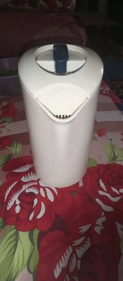 electric kettle very good condition