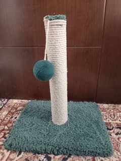 Cat Scratcher Post with ball