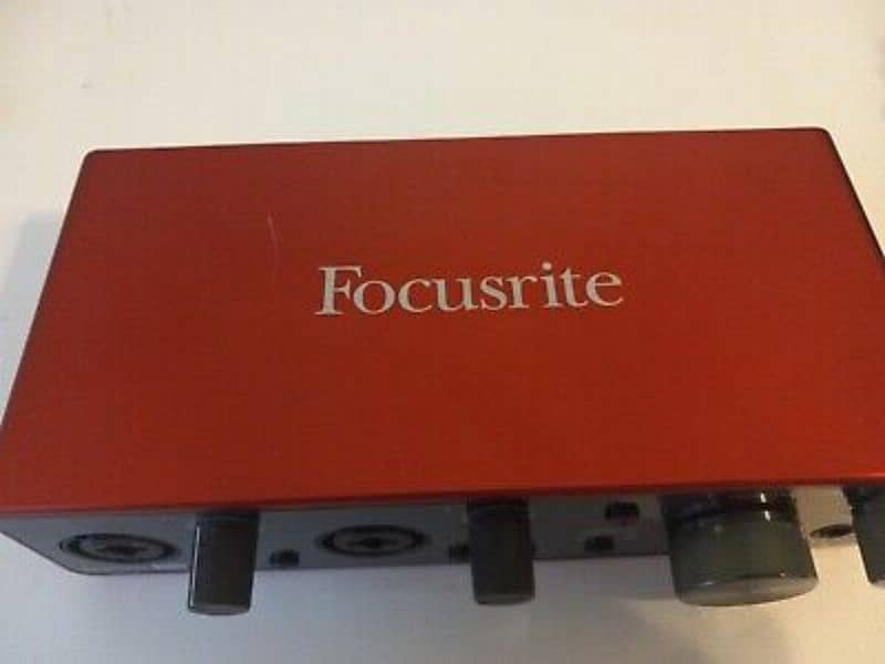 Scarlett Focusrite 2i2 3rd generation sound card 0