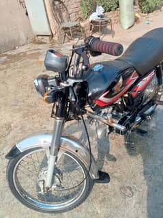 urgent sale Honda CD70 good condition all ok koi Kaam NAHI hona