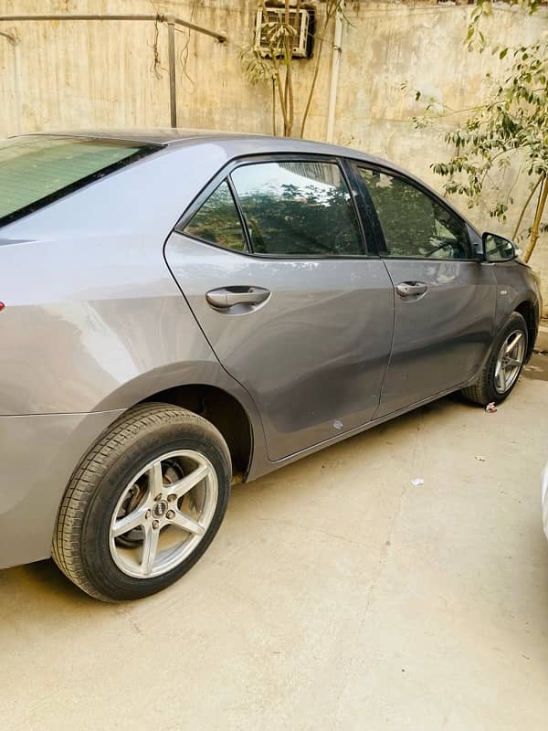 Toyota Corolla GLI 2015 6