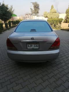 Nissan Sunny 2005