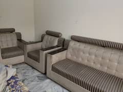 Premium Quality Sofa Set For sale.