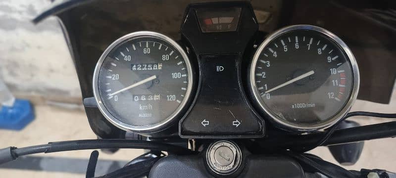 Suzuki Gs 150 3