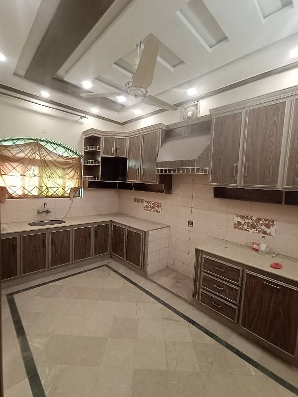 11 Marla Upper Portion Available For Rent In Khayaban Garden Sargodha Road Faisalabad 1