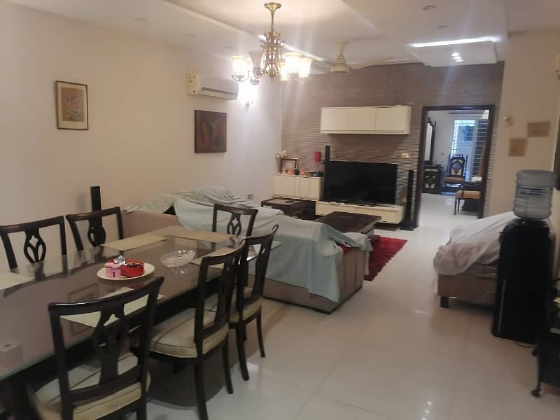 10 Marla Luxury Furnished Lower Portion For Rent In Bahria Town Lahore 4