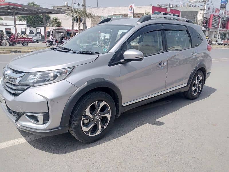 Honda BR-V 2021 7