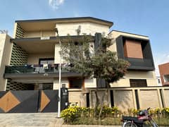 Fully Furnished Corner House in Gulberg Green, Islamabad!