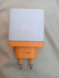 supervooc Samsung a52 a04  original box wale charger available