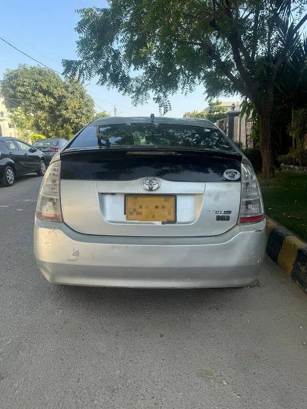 Toyota Prius 2007 Reg 2013 For Sale in Karachi 0