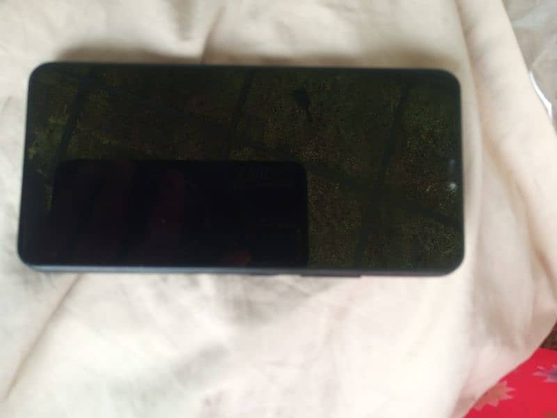 vivo Y85A  10 by 10 condition 4/64 0