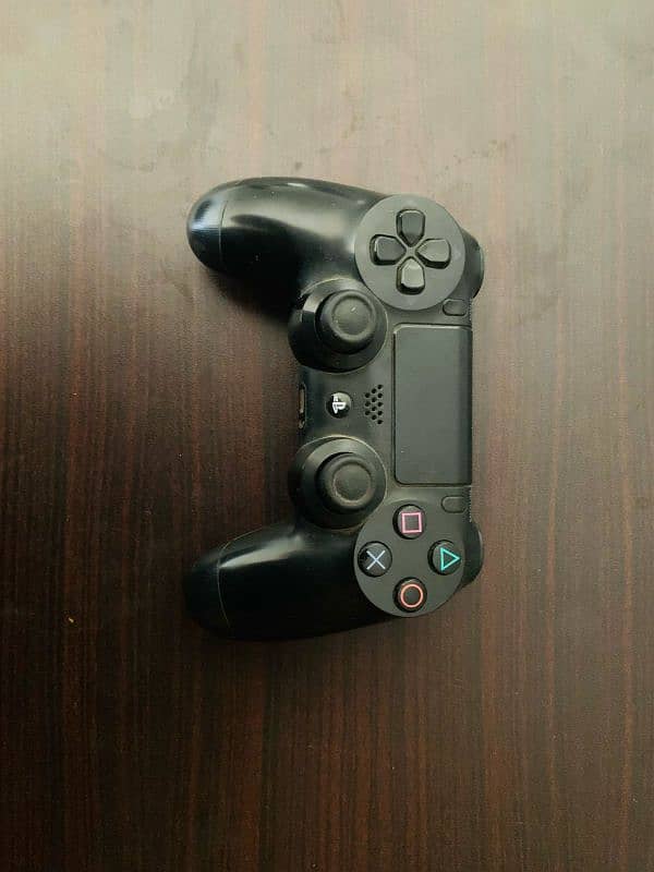 PS4 ORIGINAL CONTROLLER 1