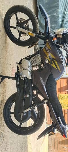 yamaha ybr125g